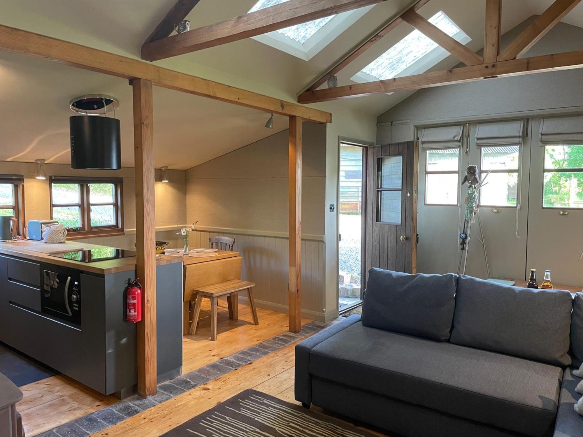 Faraway Follies Villa Llandegla Buitenkant foto