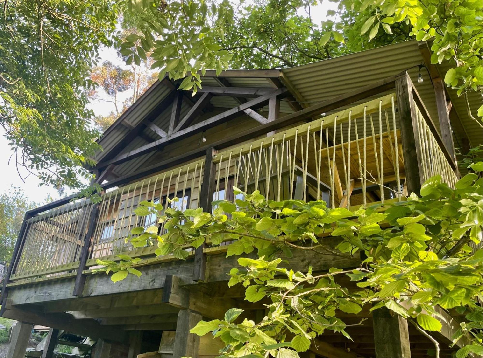 Faraway Follies Villa Llandegla Buitenkant foto
