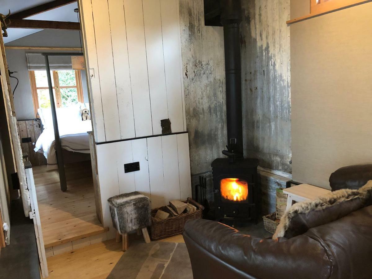 Faraway Follies Villa Llandegla Buitenkant foto